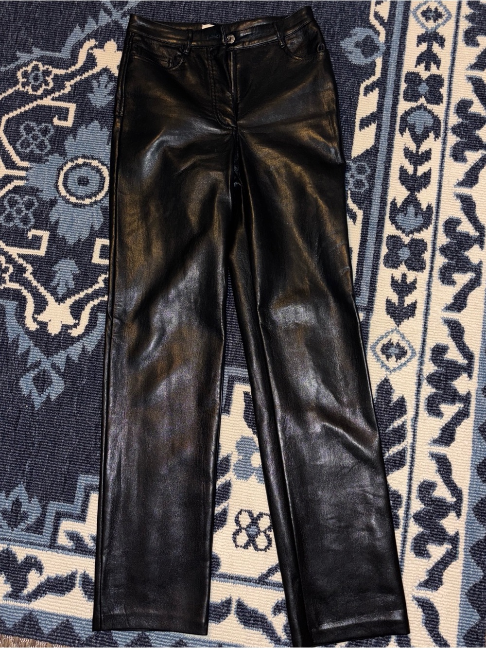 Aritzia Wilfred faux leather pants